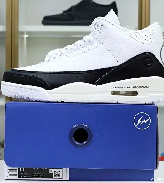 X 3 SP AIR FRAGMENT 'WHITE' DESIGN RETRO JORDAN 0502